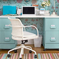 Post image for How to Make Your Closet Into A Home Office Retreat